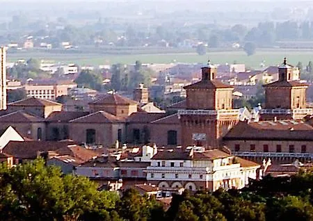 Nyaraló Micro Inside15 *